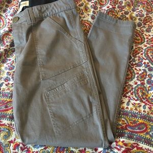Democracy AB technology cropped pants ! Size 10